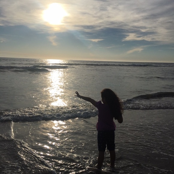 Meet the Posher, Marina M.💕Posh Ambassador💕 - Picture 5 of 8